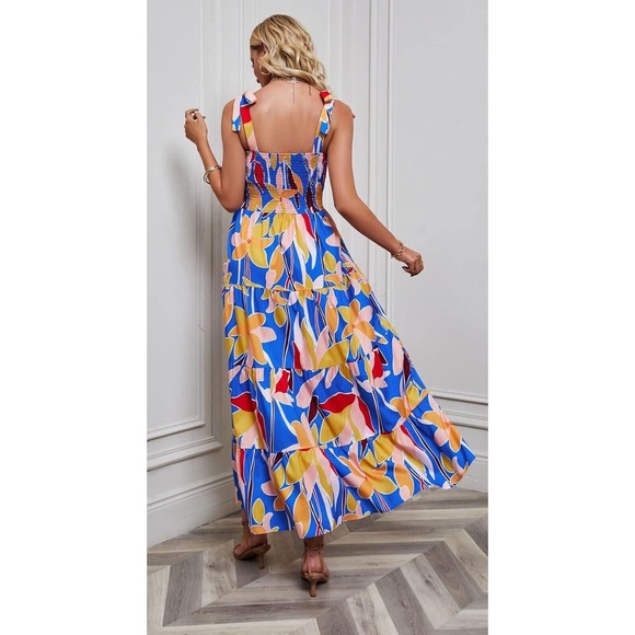 Floral Maxi Dress in Multicolor - Picture 2 of 5